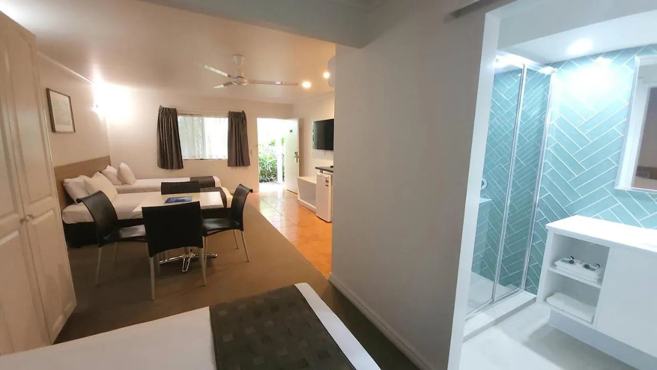 Cairns Colonial Club Resort Hotel